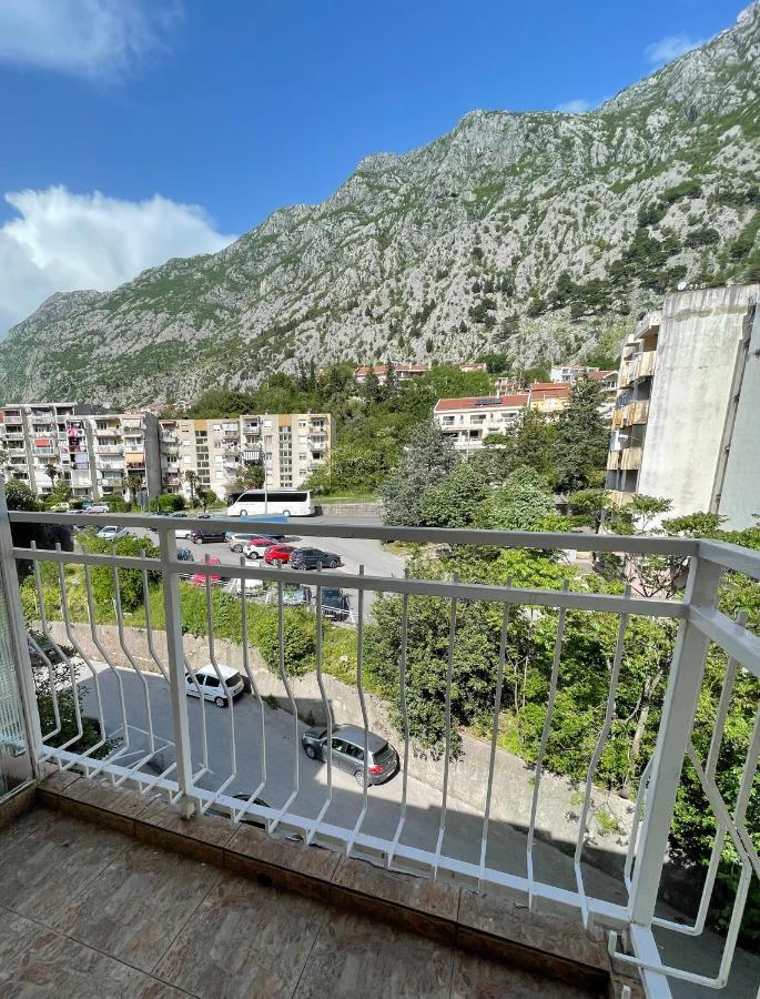 Aquarium Apartment Kotor Dış mekan fotoğraf